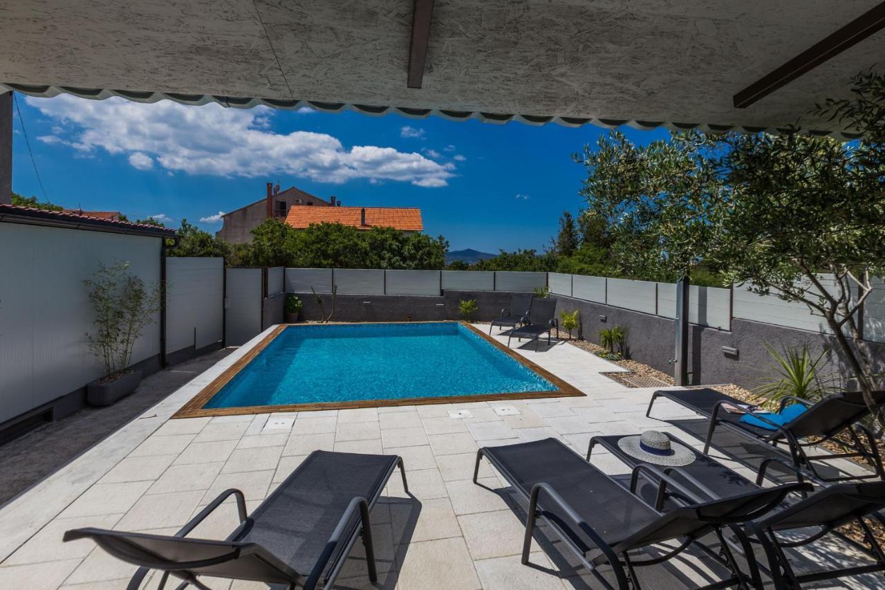 Katina Apartment With Private Pool Zadar Luaran gambar